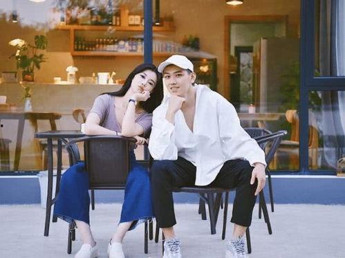 吃瓜现场分手女